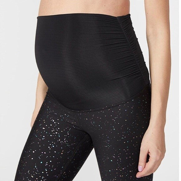 Buy Beyond Yoga Women's Alloy Ombre High Waisted Midi Leggings,  Black/Gunmetal Speckle, Small at